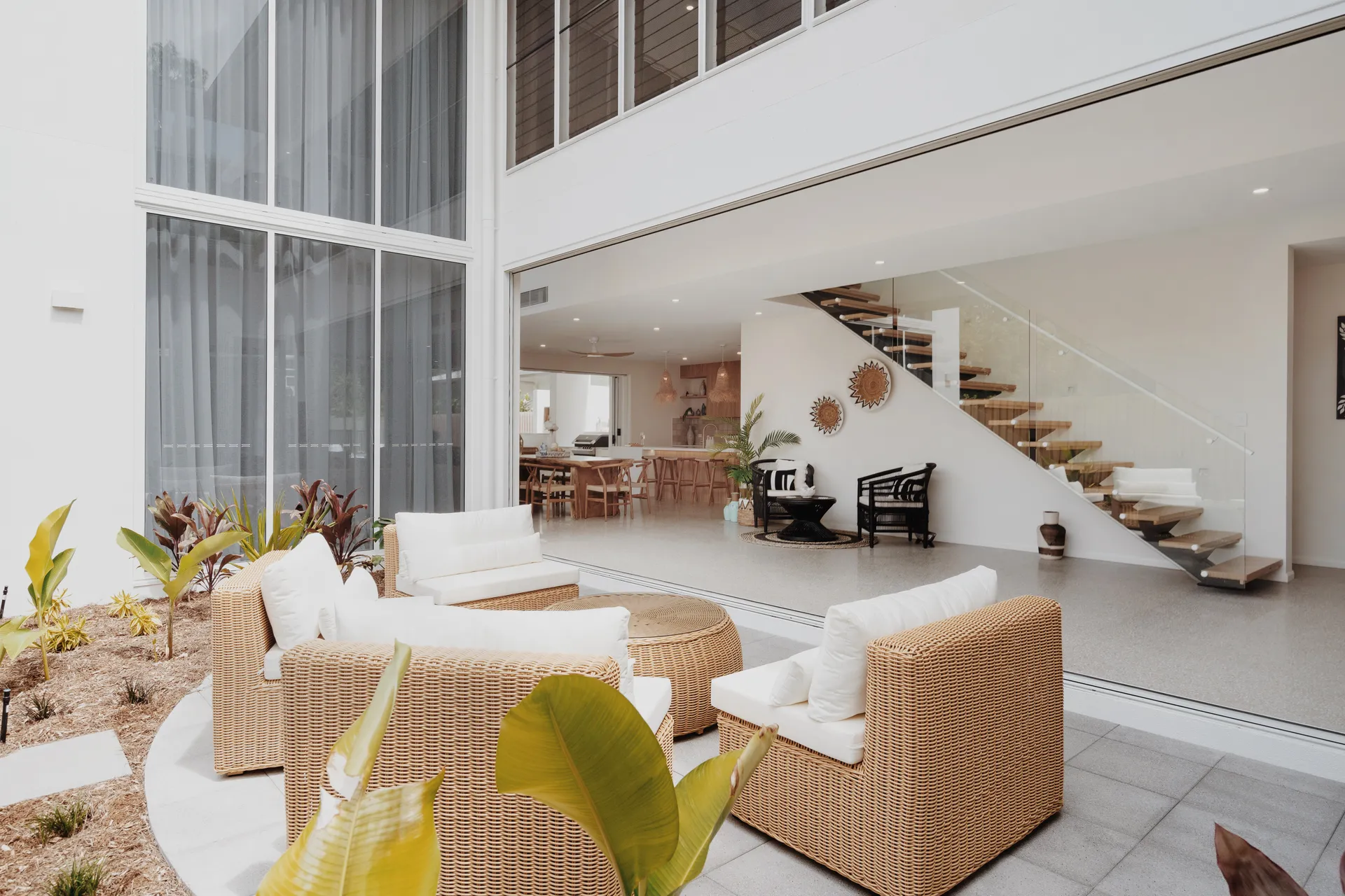 Vila By The C Palm Cove